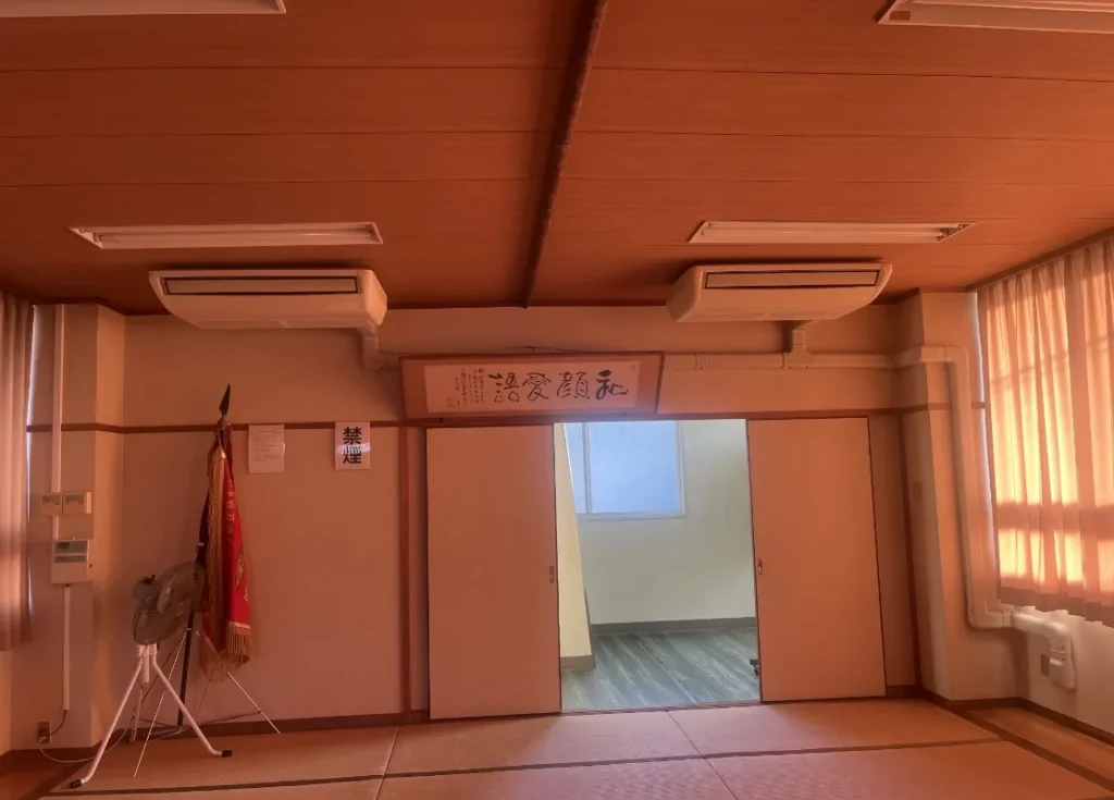 公民館エアコン取付 ビフォー写真